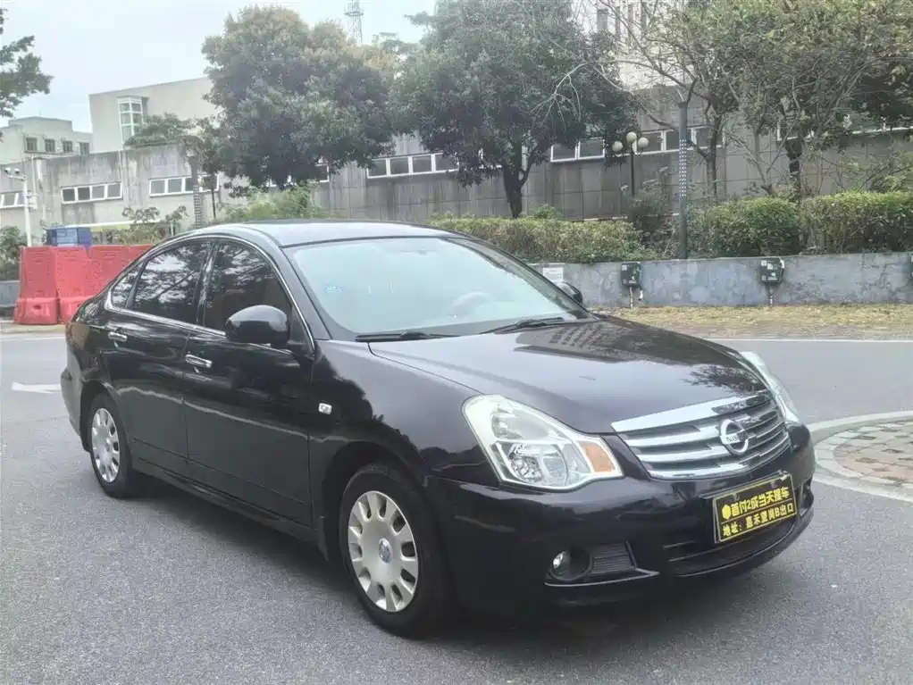NISSAN SYLPHY 2016