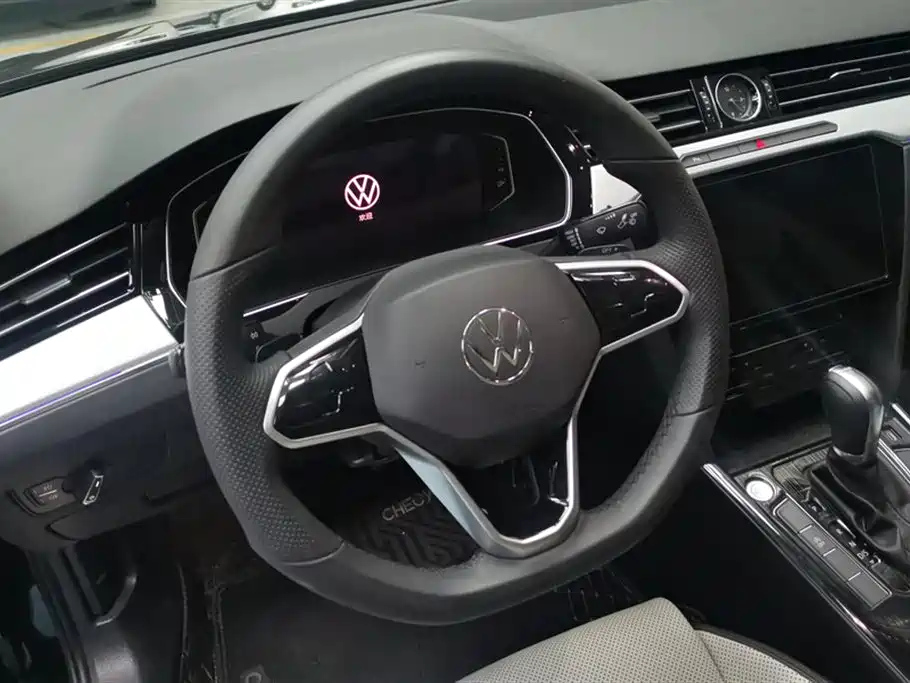 VOLKSWAGEN MAGOTAN 2024