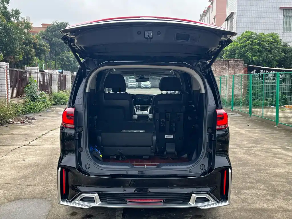 TRUMPCHI M8 2021