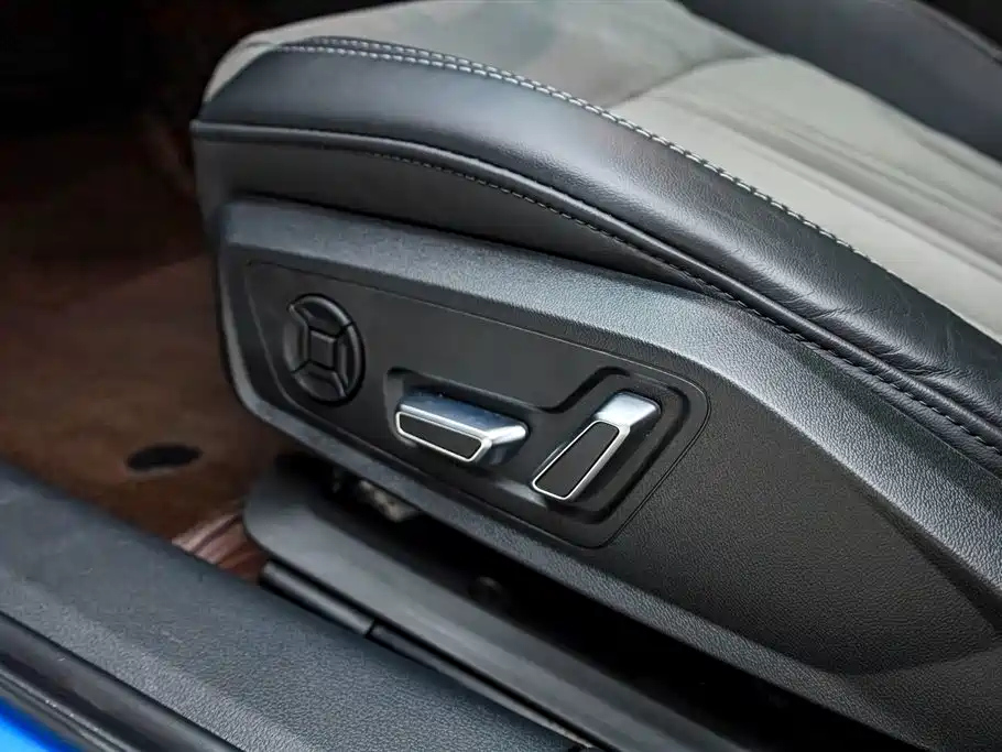 AUDI A6L 2023