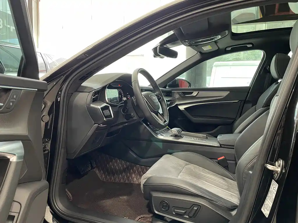 AUDI A6L 2022