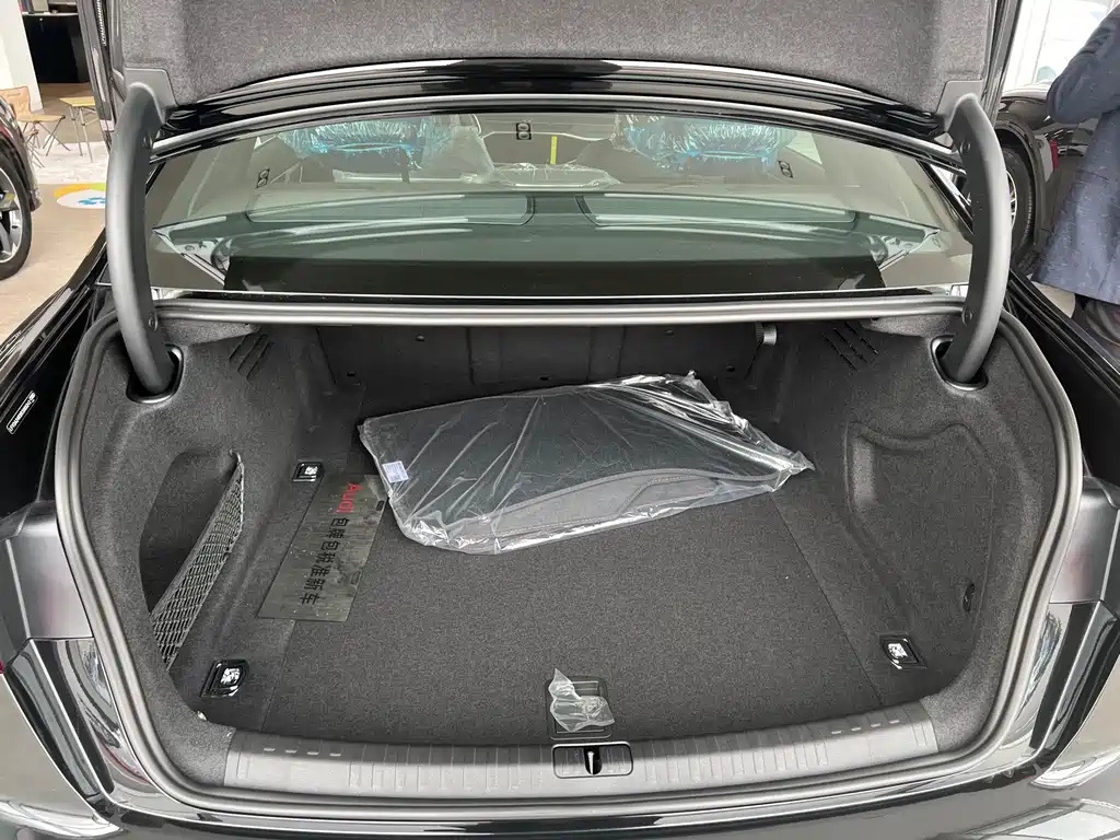 AUDI A6L 2024