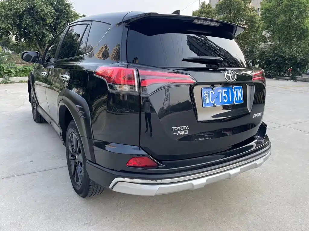 TOYOTA RAV4 RONGFANG 2019