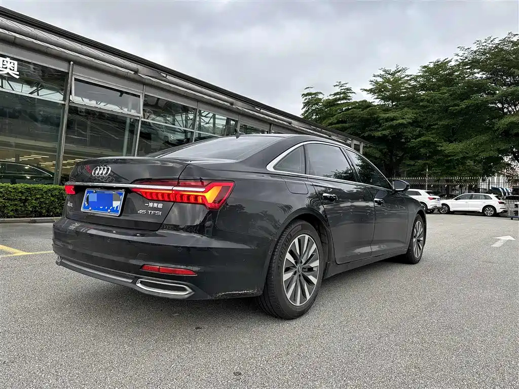 AUDI A6L 2022