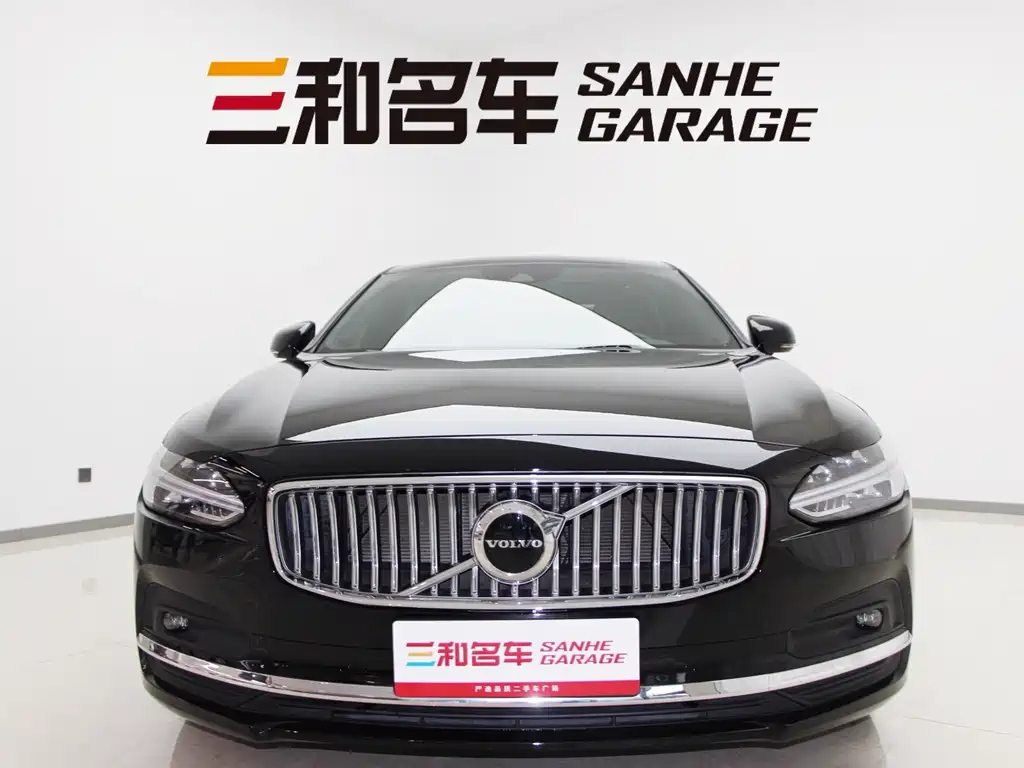 VOLVO S90 2021