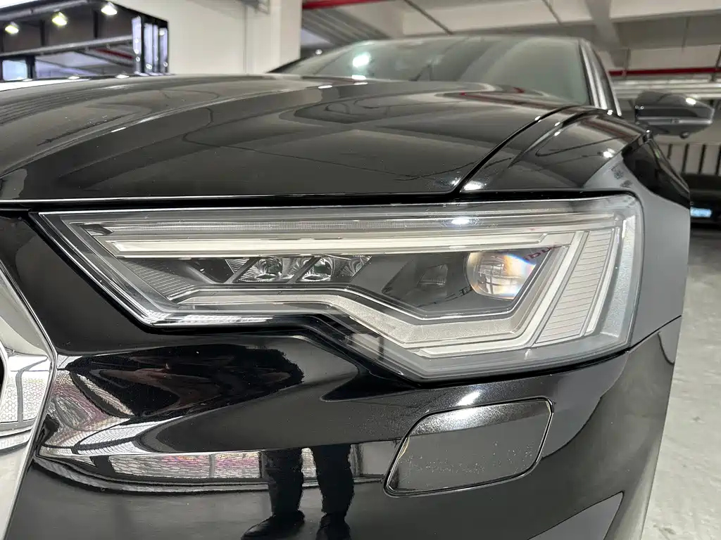 AUDI A6L 2021