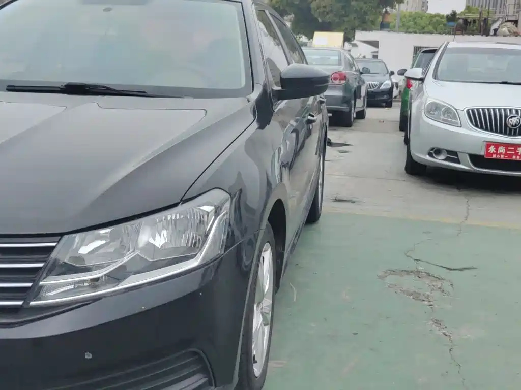 VOLKSWAGEN LAVIDA 2018