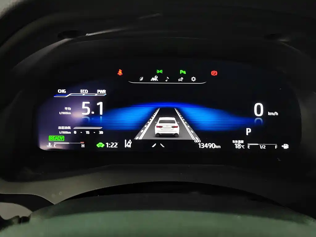 TOYOTA CAMRY 2024