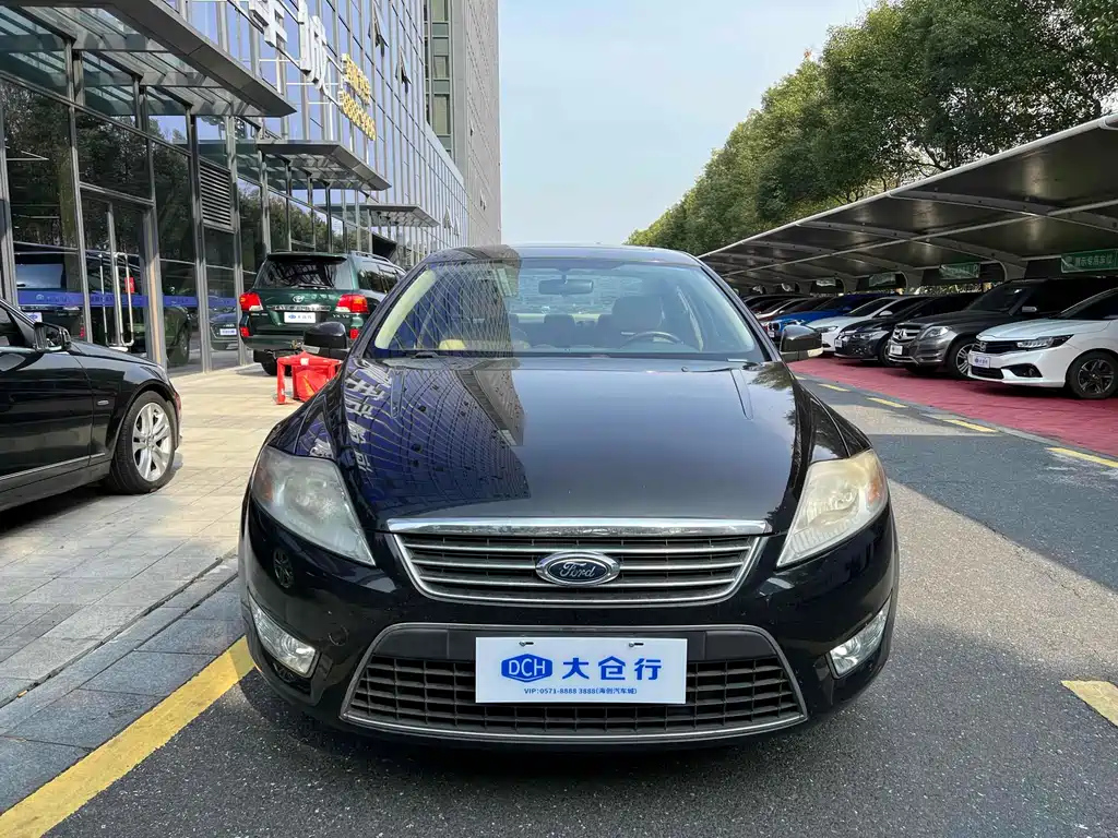 FORD MONDEO - WINNER 2010