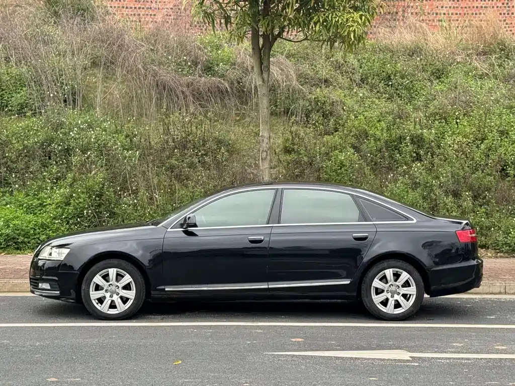 AUDI A6L 2011