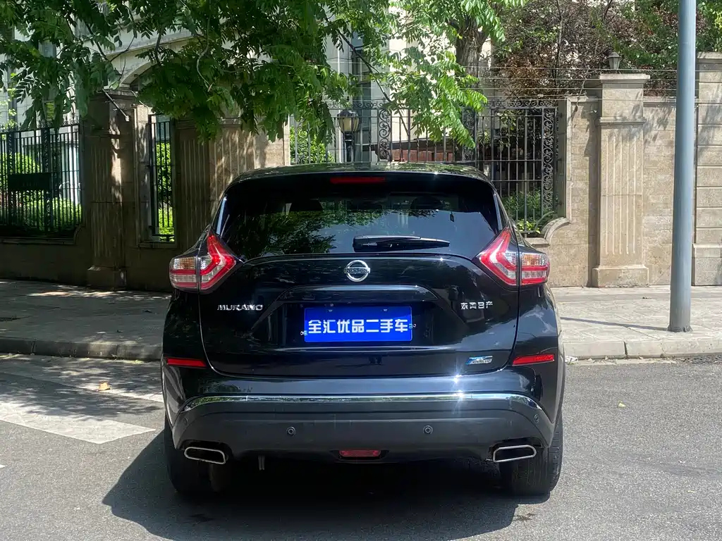 NISSAN MURANO 2018