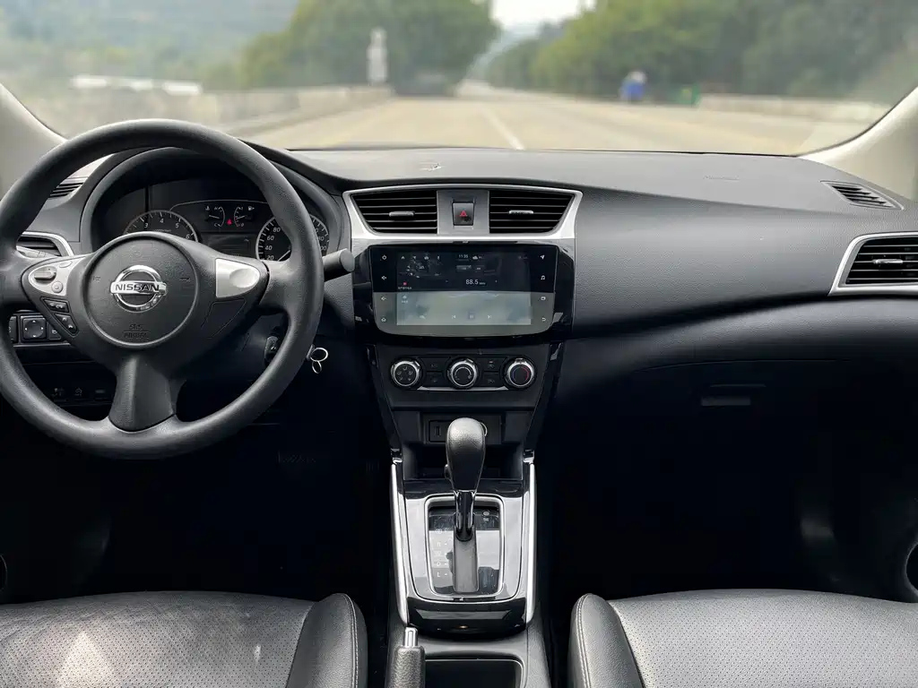 NISSAN SYLPHY 2022