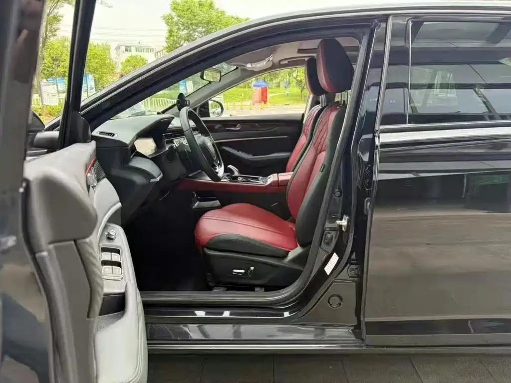 DONGFENG AEOLUS MAX 2021