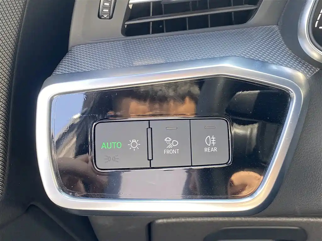 AUDI A6L 2021