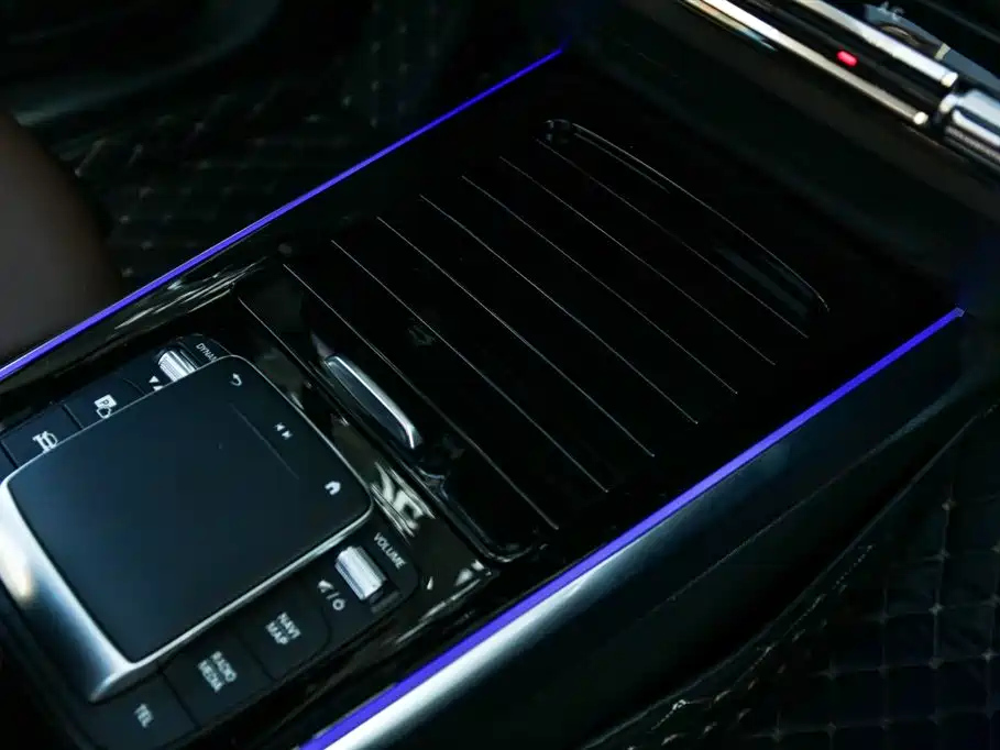 MERCEDES BENZ GLB 2021