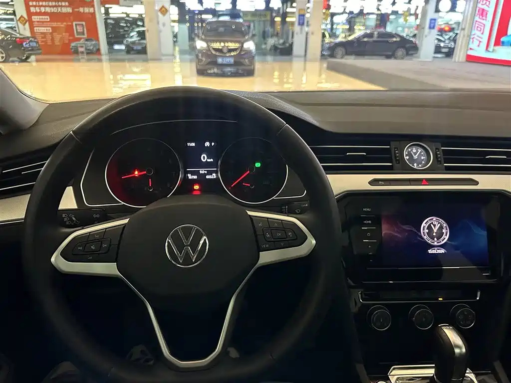 VOLKSWAGEN MAGOTAN 2022