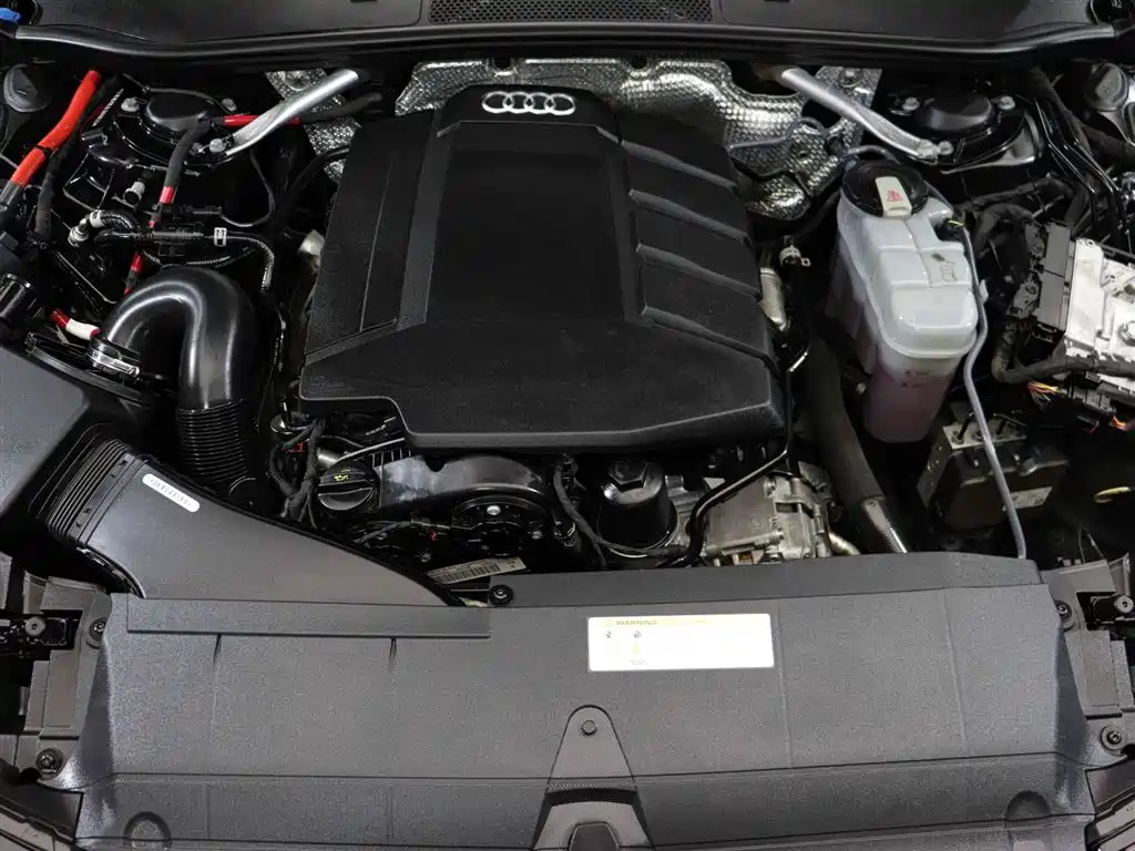 AUDI A6L 2020