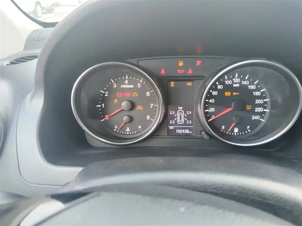 HAVAL H6 2015