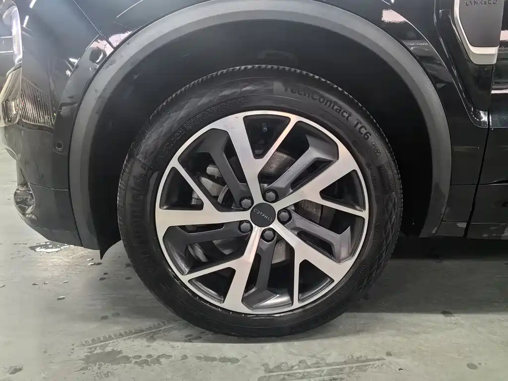 LYNK&CO 01 NEW ENERGY 2019