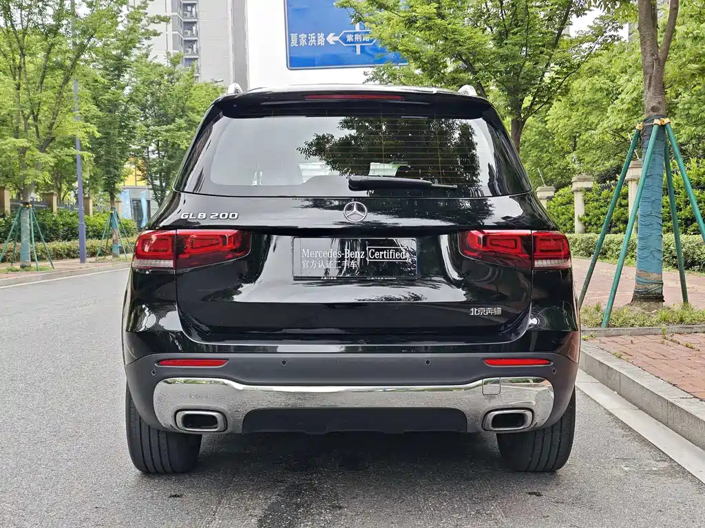MERCEDES BENZ GLB 2021
