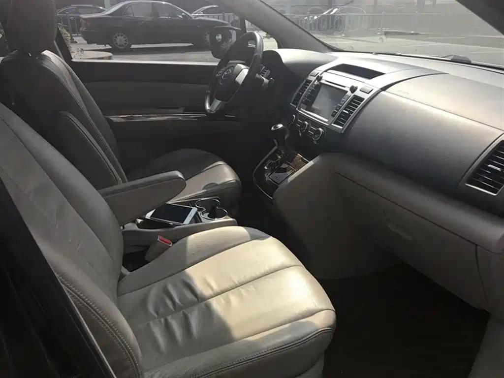 MAZDA 8 2014