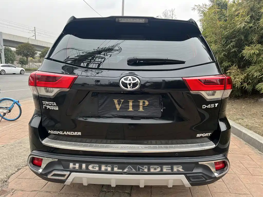 TOYOTA HIGHLANDER 2019