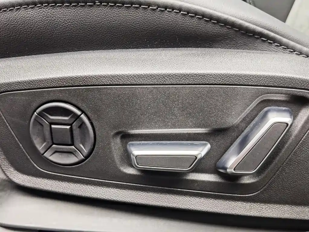 AUDI A6L 2023