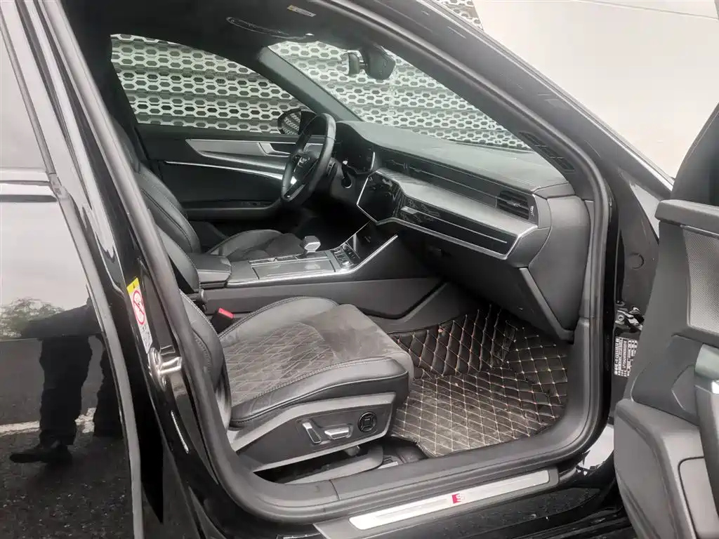 AUDI A6L 2023