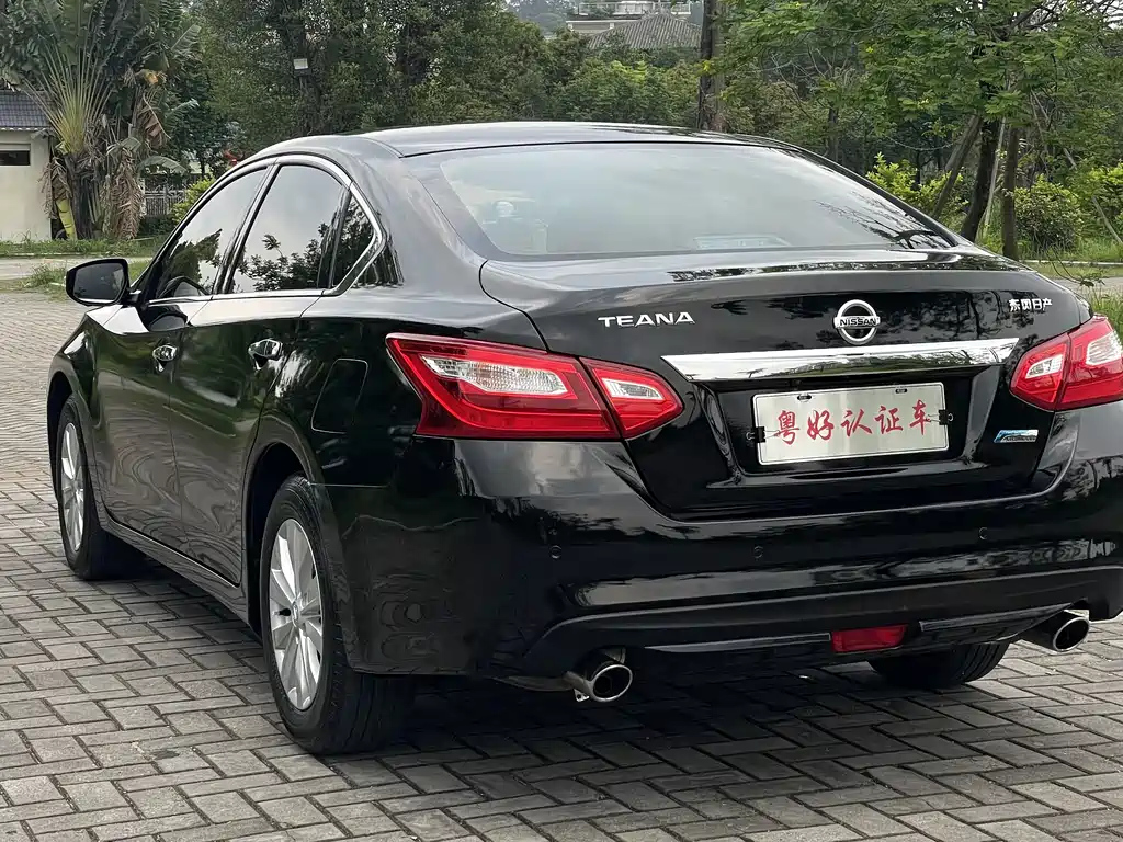 NISSAN TEANA 2018
