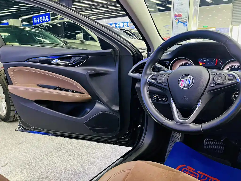 BUICK REGAL 2020