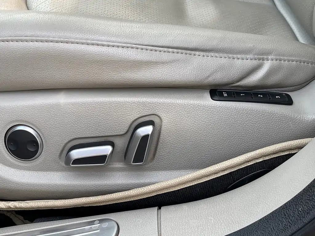 ZOTYE Z700 2017