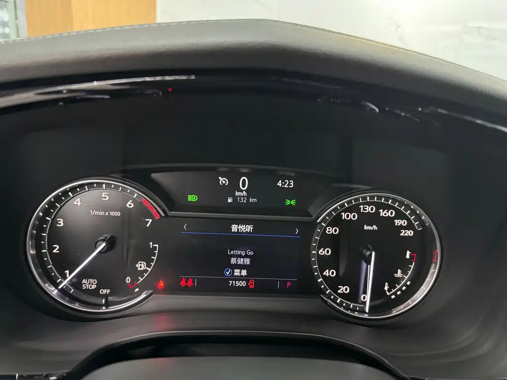 CADILLAC XT6 2021