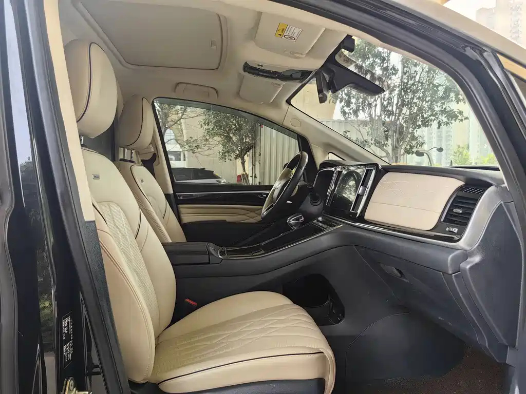TRUMPCHI M8 2021