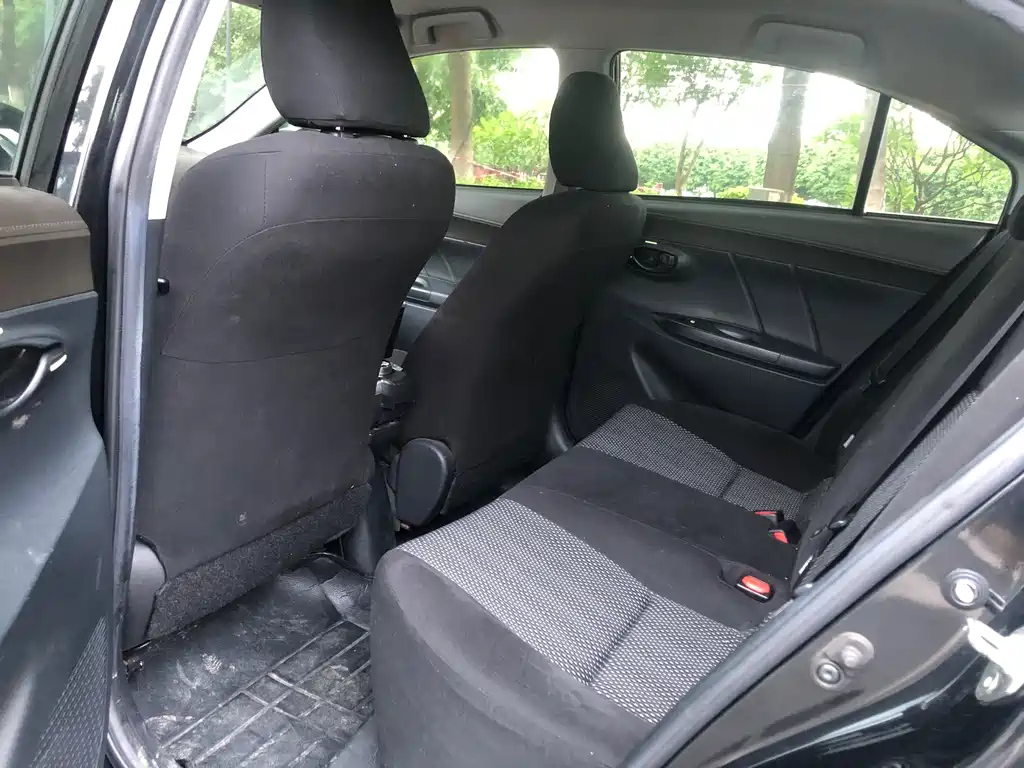 TOYOTA VIOS 2015