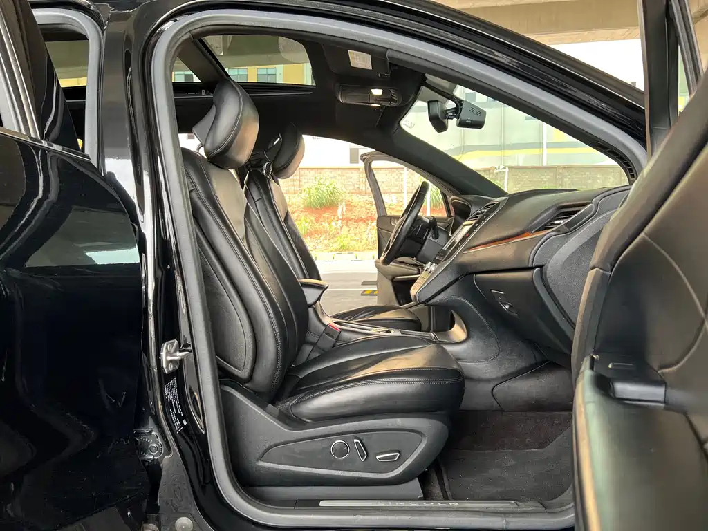 LINCOLN MKC 2016