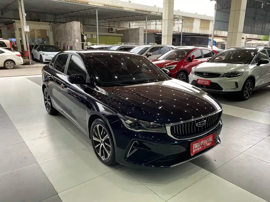 GEELY AUTO EMGRAND 2022