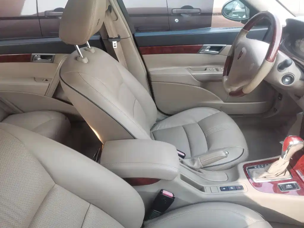 ROEWE 750 2008