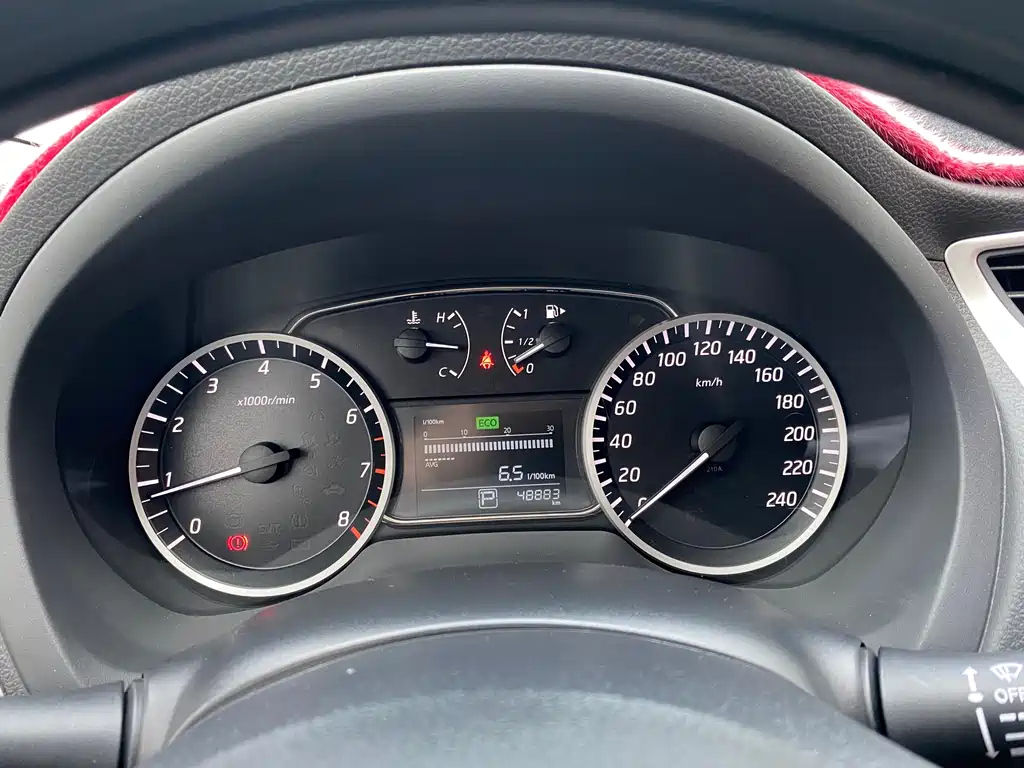 NISSAN SYLPHY 2019