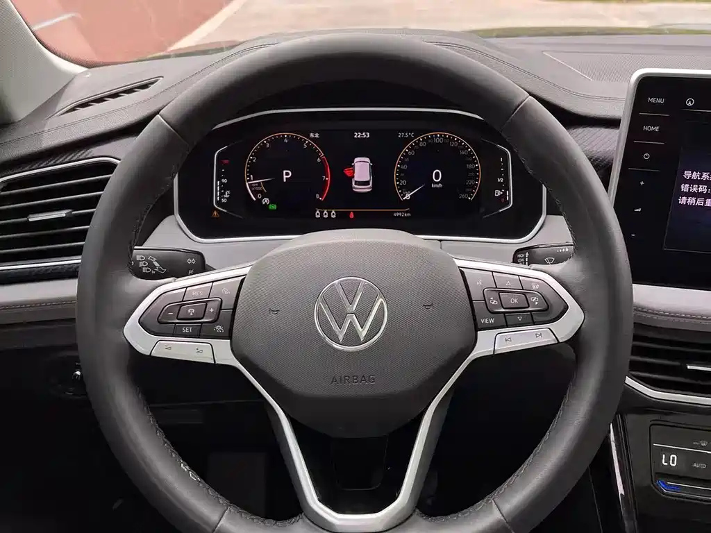 VOLKSWAGEN TAYRON 2023
