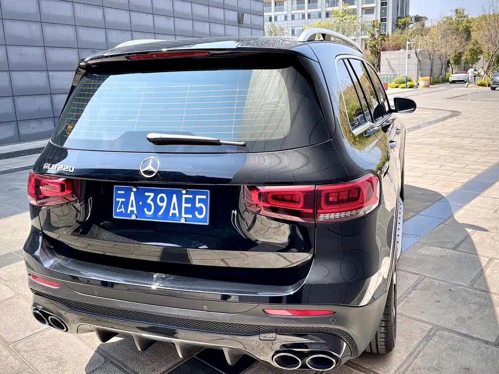 MERCEDES BENZ GLB 2022