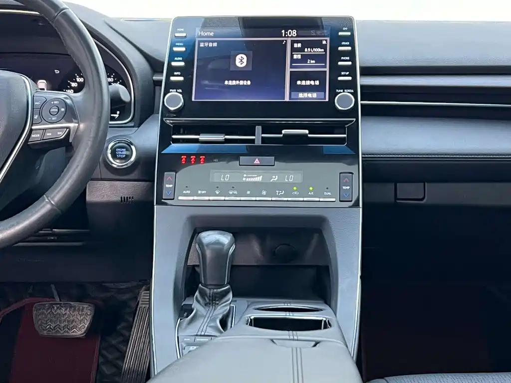 TOYOTA AVALON 2022