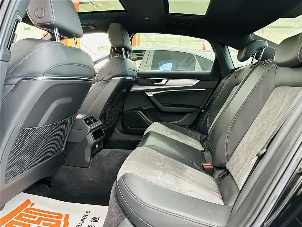 AUDI A6L 2021
