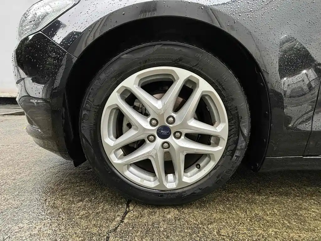 FORD MONDEO 2015
