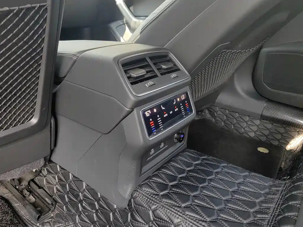 AUDI A6L 2023