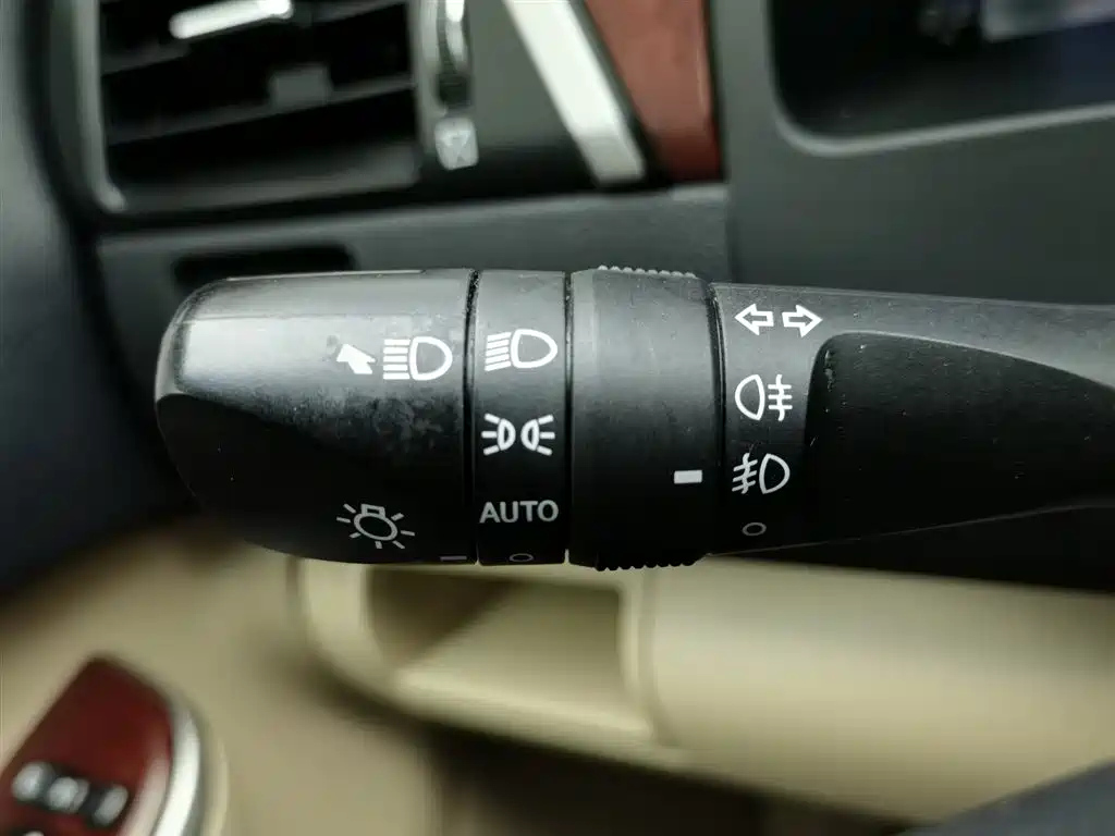 TOYOTA CAMRY 2013