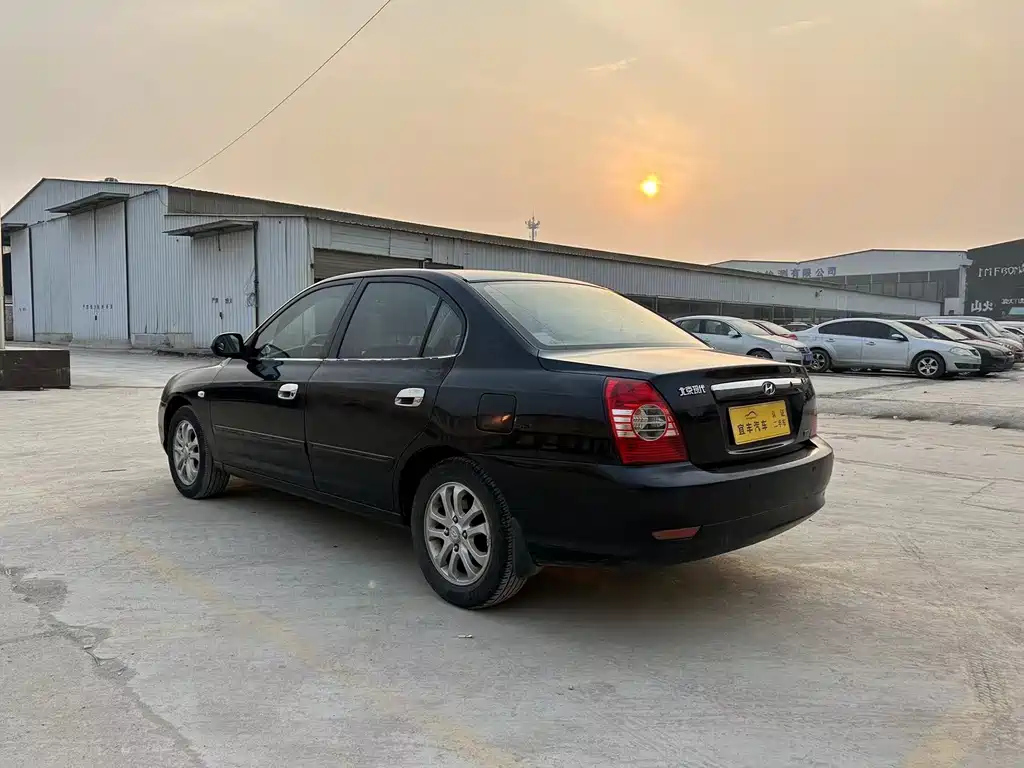 HYUNDAI ELANTRA 2009