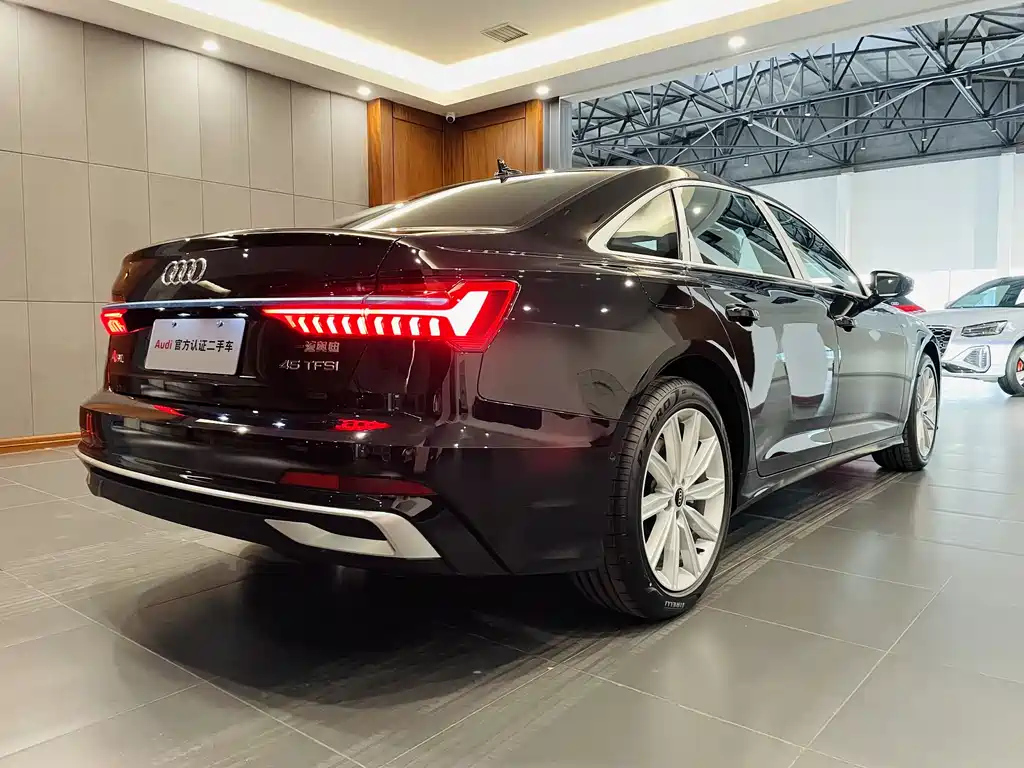 AUDI A6L 2024
