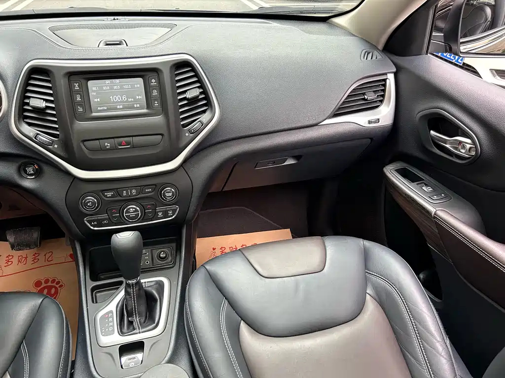 JEEP CHEROKEE 2016
