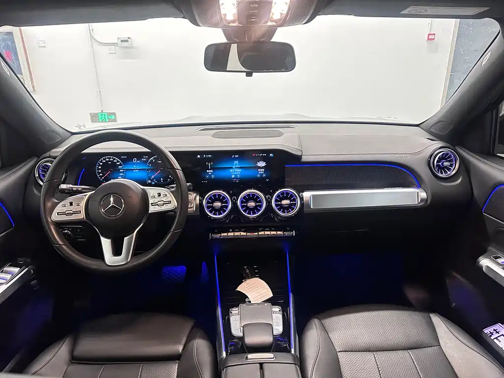 MERCEDES BENZ GLB 2022