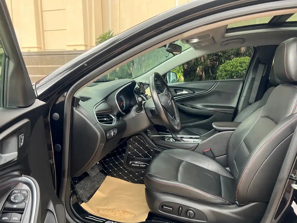 CHEVROLET MALIBU XL 2022